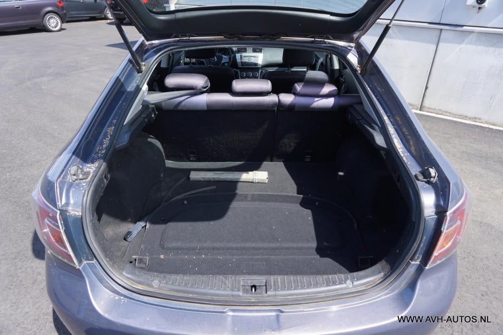 Mazda 6 1.8 touring