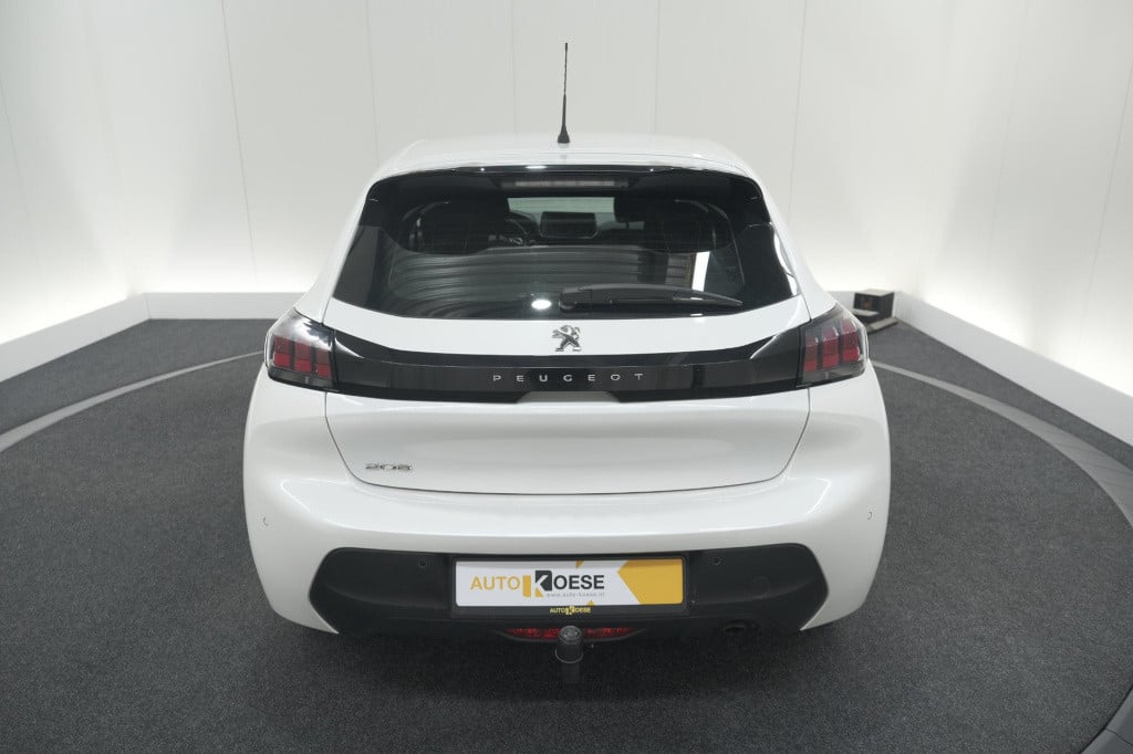 Peugeot 208 puretech 100 eat8 active | trekhaak | parkeersensoren | navigat