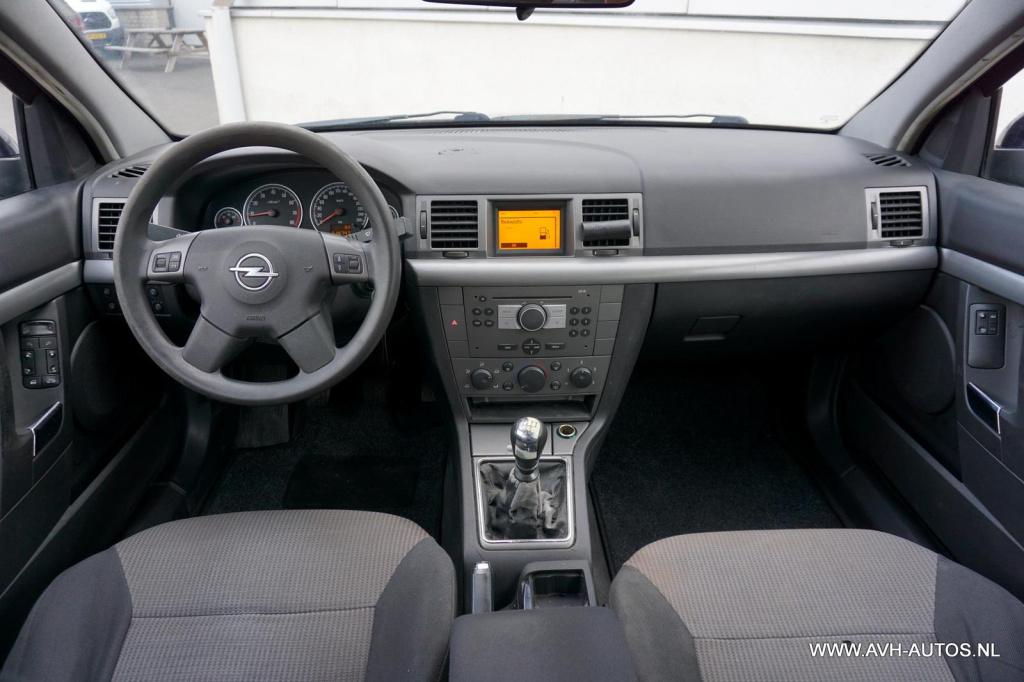 Opel Vectra wagon 1.8-16v comfort