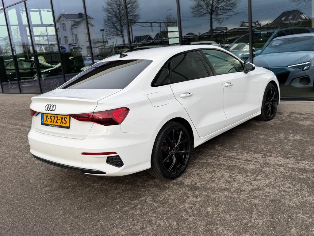 Audi A3 limousine 35 tfsi 150pk s-tronic advanced | camera | adap. cruise |