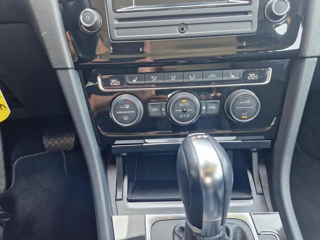 Volkswagen Golf 1.4 tsi act highline