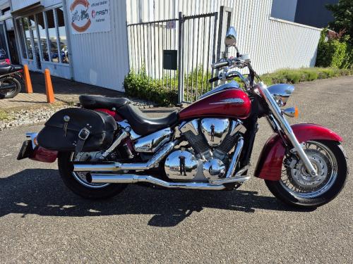 Honda VTX1300 uit 2006, hele mooie Cruiser