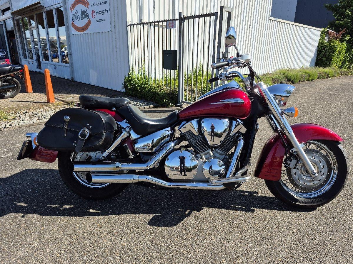 Honda VTX1300 uit 2006, hele mooie Cruiser