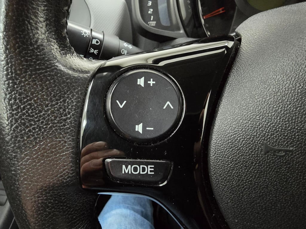 Peugeot 108 occasion 1.0 e-vti active met airco en bluetooth audio | sporti