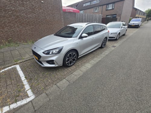 Ford focus wagon 1.0 ecoflex 125 pk st line