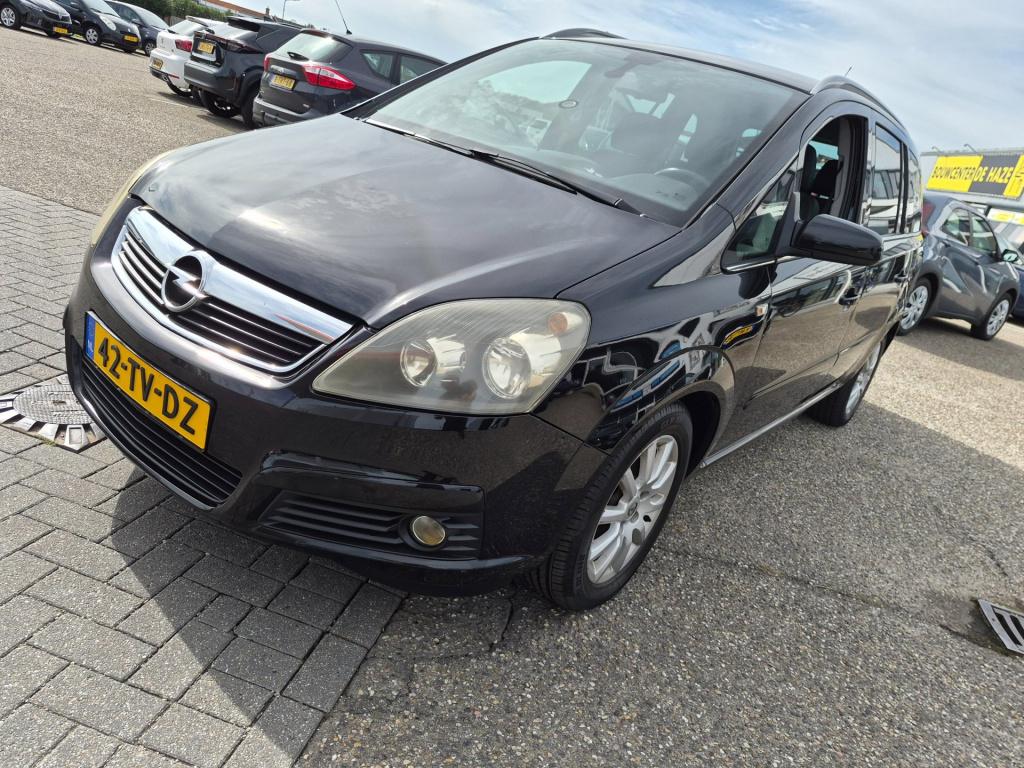 Opel Zafira 2.2 cosmo