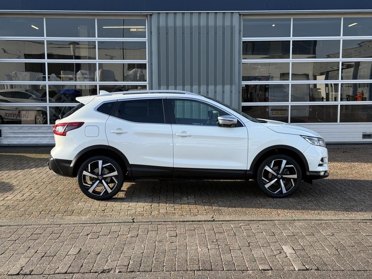 Nissan Qashqai - 1.2 Tekna +