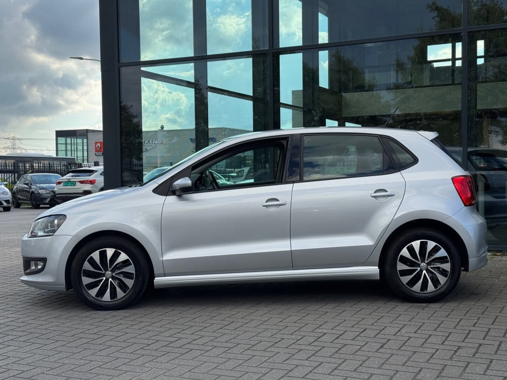 Volkswagen Polo 1.0 bluemotion * cruise control * navigatie * nap