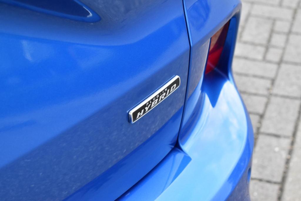 Ford Kuga 2.5 phev st-line x | climate control | adaptieve cruise control |