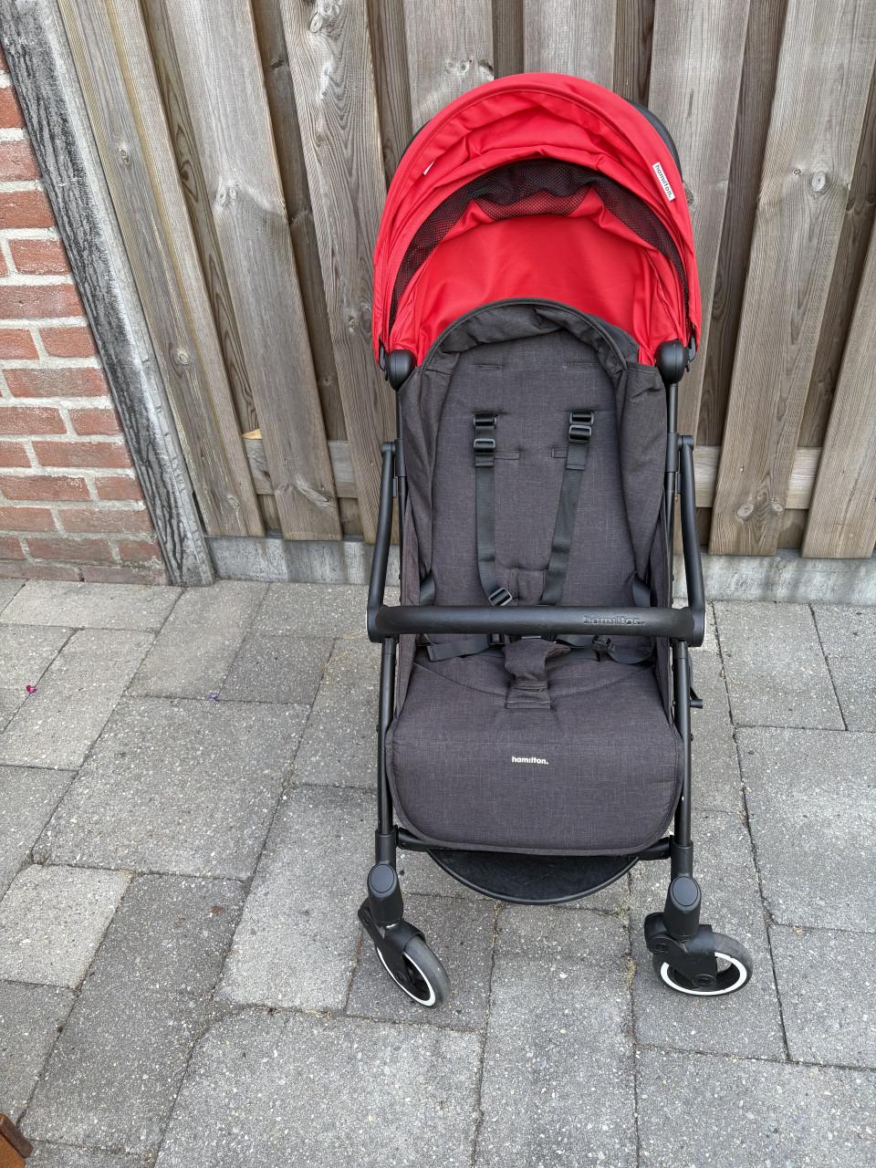 Hamilton Buggy zeer nette staat, makkelijk opklapbaar, ideaal voor op reis