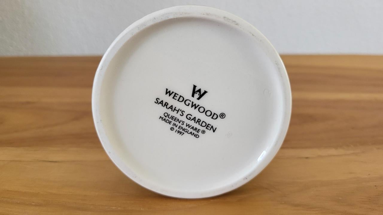 Wedgwood Sarah's Garden melk kan h 11 cm