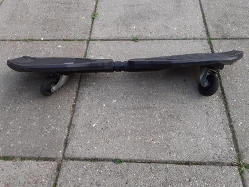 SKATEBOARD/ Waveboard