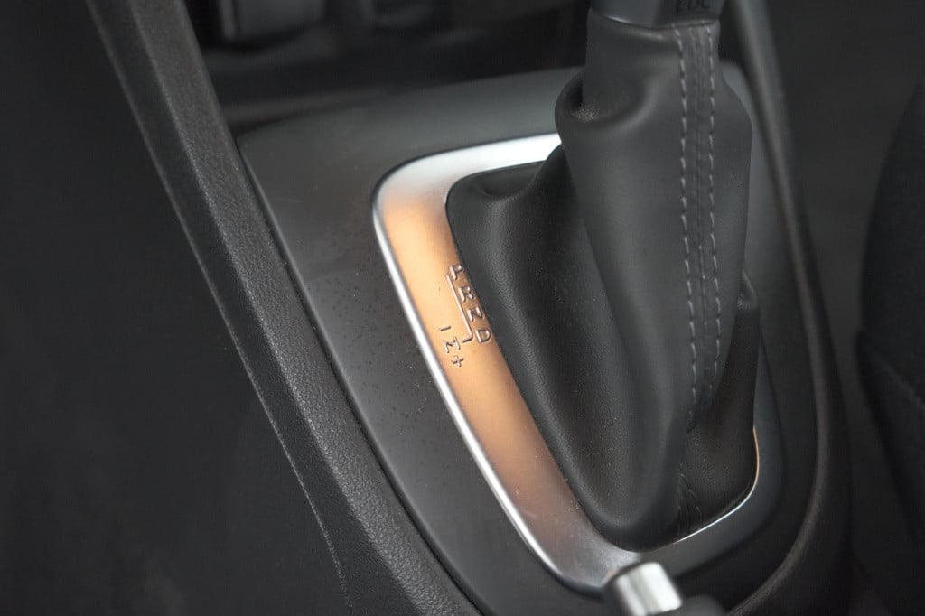 Renault Captur tce 120 edc intens | trekhaak | camera | navigatie | parkeer