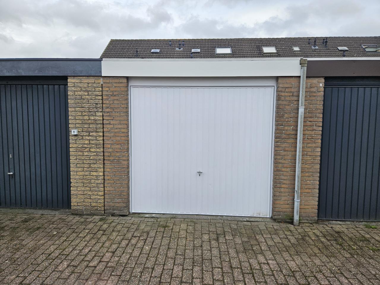 * GARAGEBOX TERNEUZEN  ARNELAAN*  26.500 K.K. *