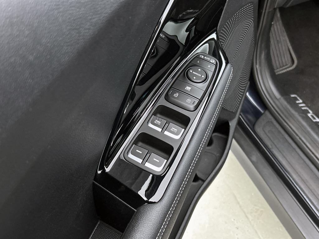 Kia E-niro dynamicplusline 64 kwh stoel en stuurwielverwarming | adaptive c