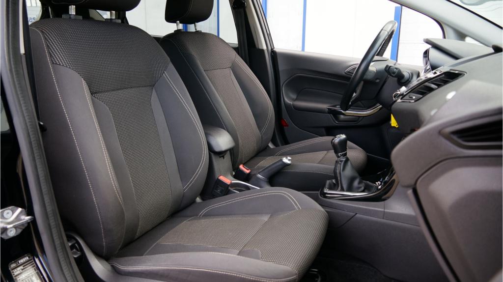 Ford Fiesta 1.0 titanium rijklaar incl garantie