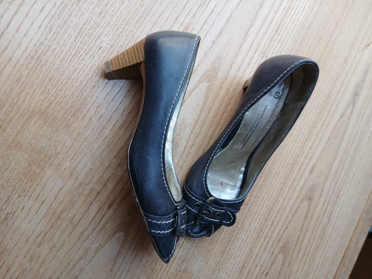 Dames Pumps maat 6,5  Blauw zacht leer