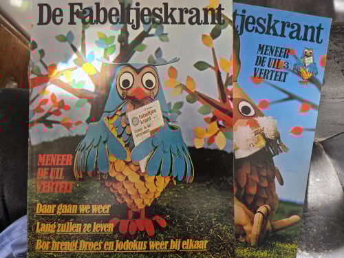 2 boekjes : De fabeltjeskrant . In zeer nette vintage staat.