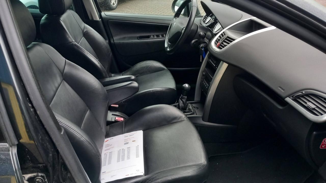 Peugeot 207 1.6 VTI XS SW bj:2008 airco leer apk 2027