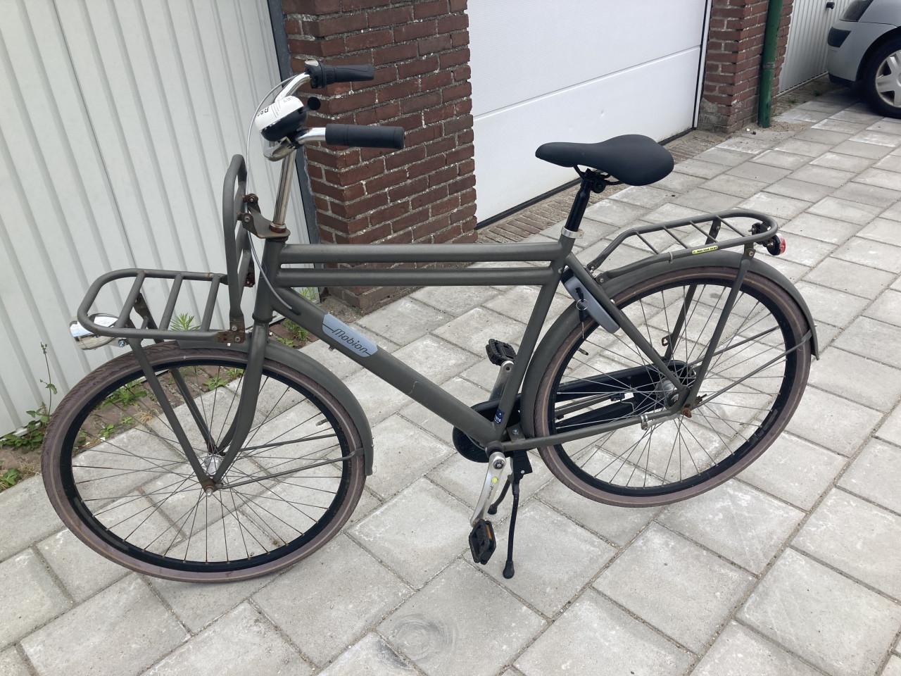 Mobion herenfiets met terugtraprem en 3 versnellingen.