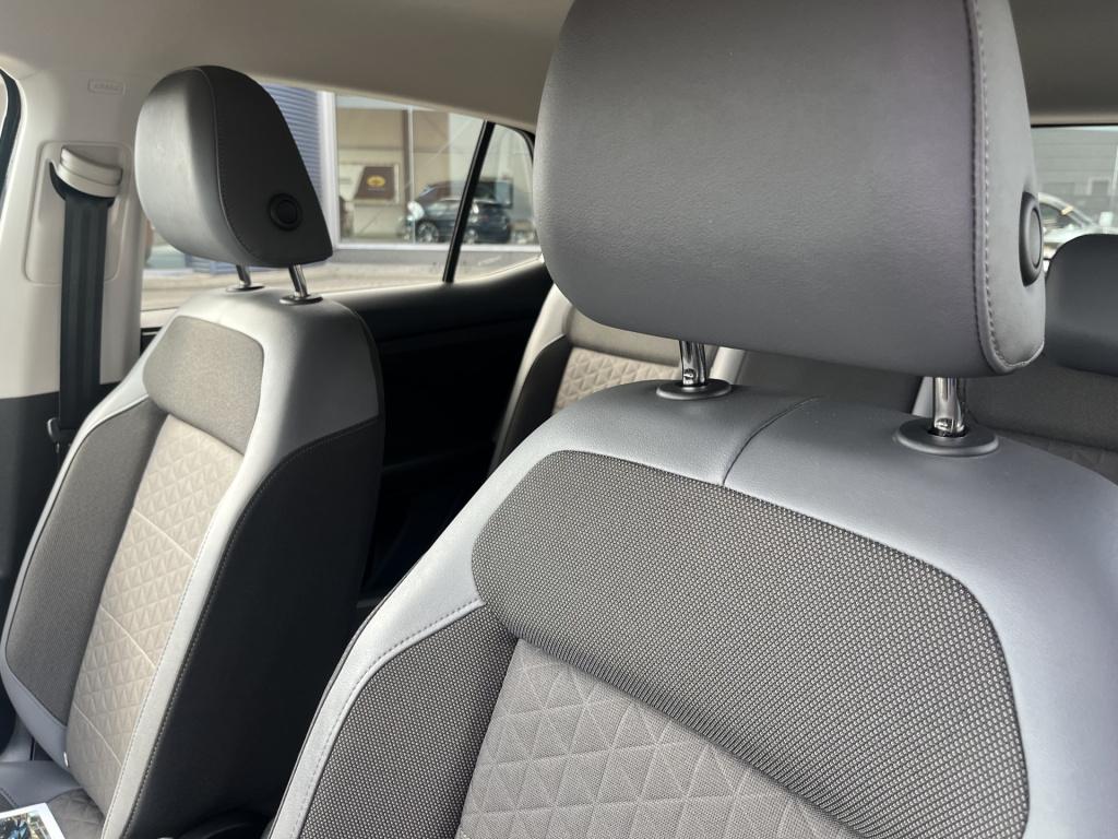 Volkswagen T-cross 1.0 tsi r-line
