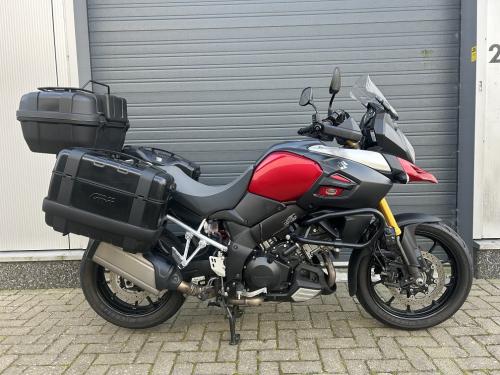 Compleet aangeklede Suzuki DL1000 uit 2014 met 36dkm, rijklaar €6995,-