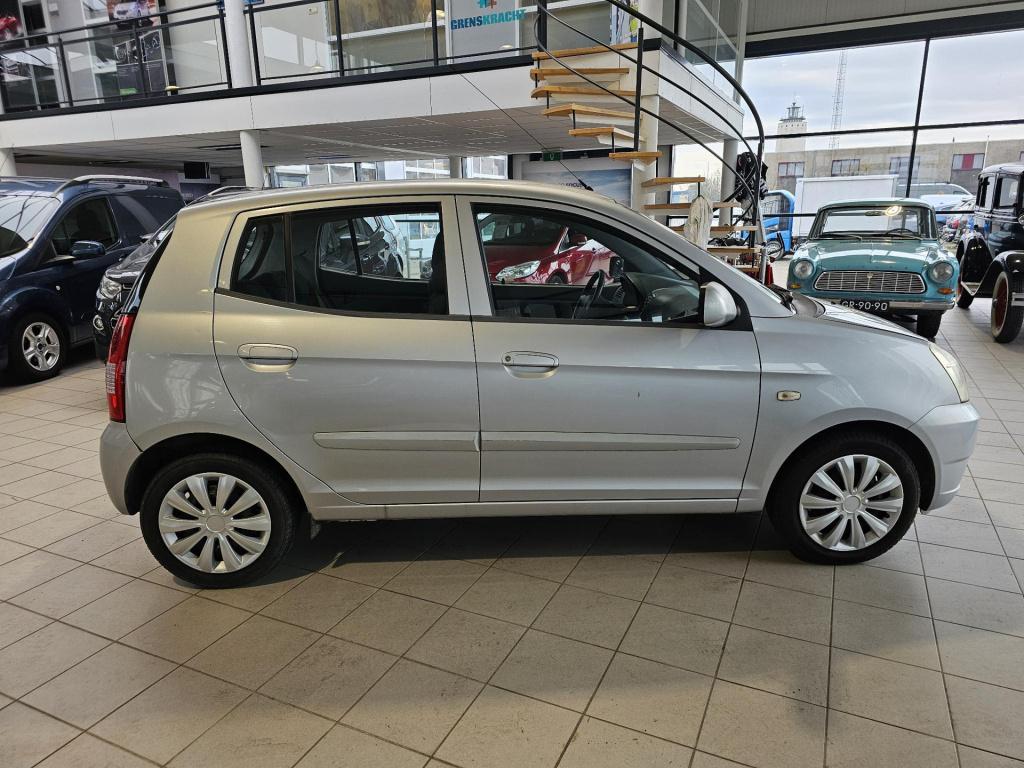 Kia Picanto 1.0 ex 5drs incl nieuwe apk en beurt