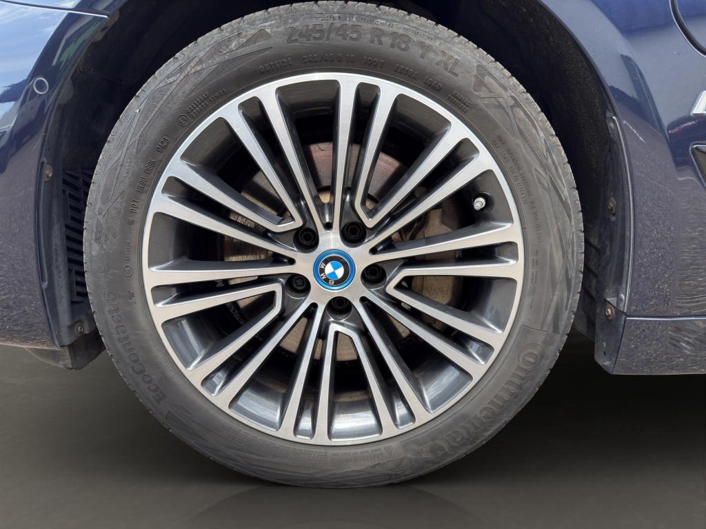 BMW 5 Serie 530 e iperformance | leder | sportstoelen | sfeer | camera | pa