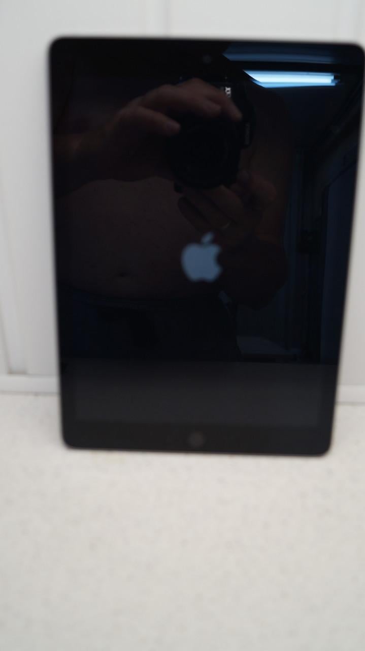 Apple Ipad air 32 Gb space gray 6e generatie wifi 2018.