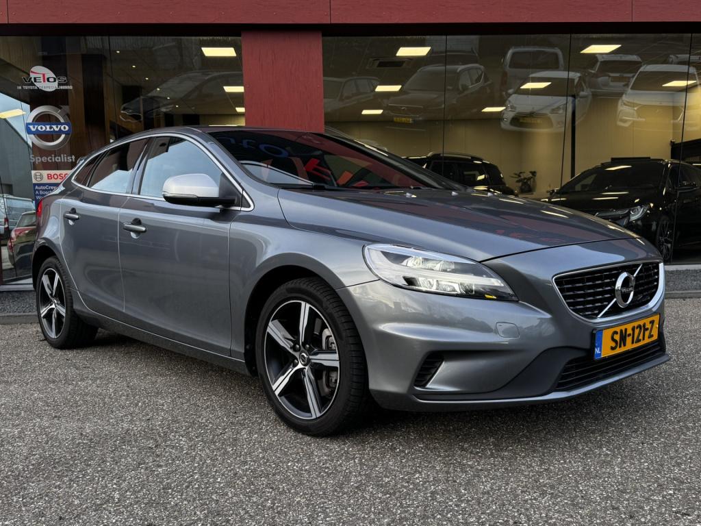 Volvo V40 2.0 t4 business sport | automaat | nav | carplay | trekhaak