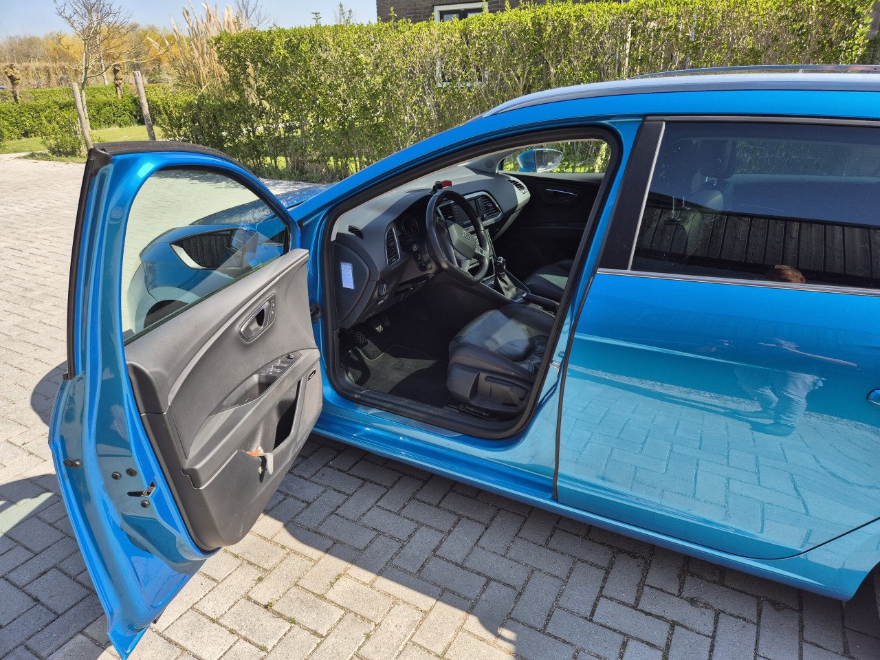 Seat Leon 1.4 TSI FR 150PK Blauw