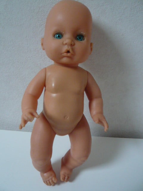 Z.G.A.N. BABYPOP MET SLAAP OOGJES VAN 38 CM