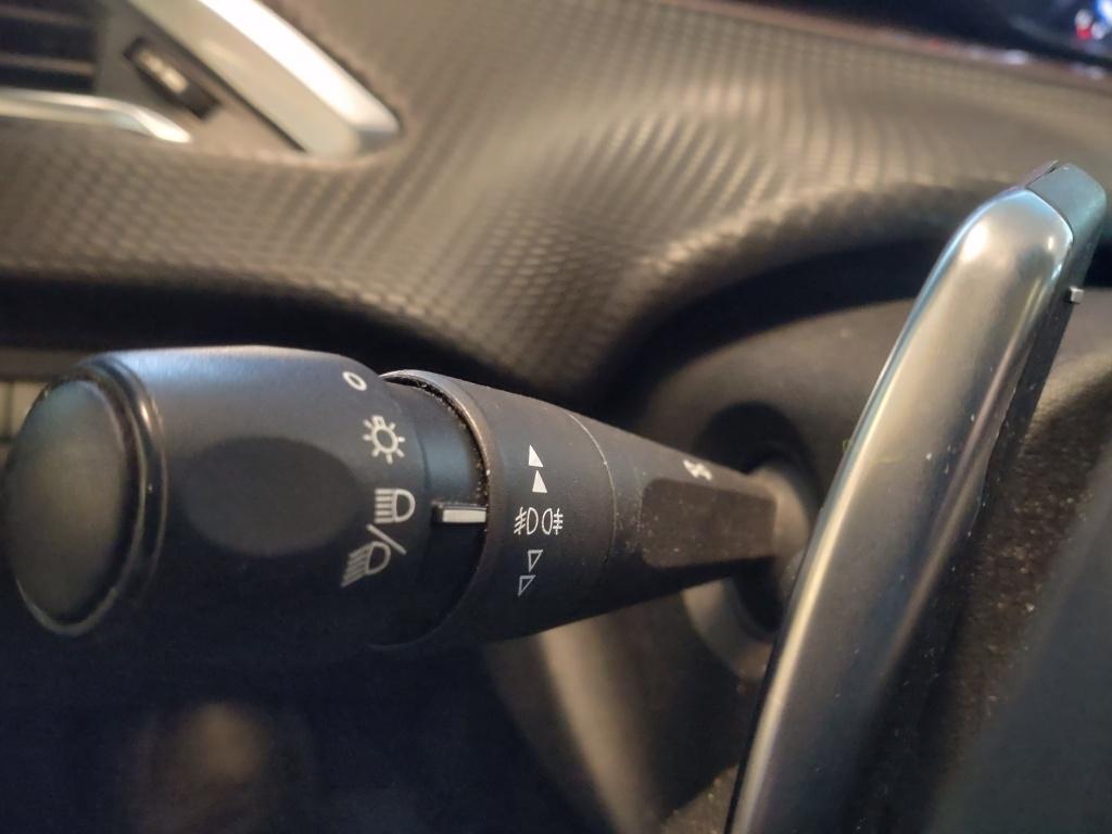 Peugeot 2008 1.2 puretech active