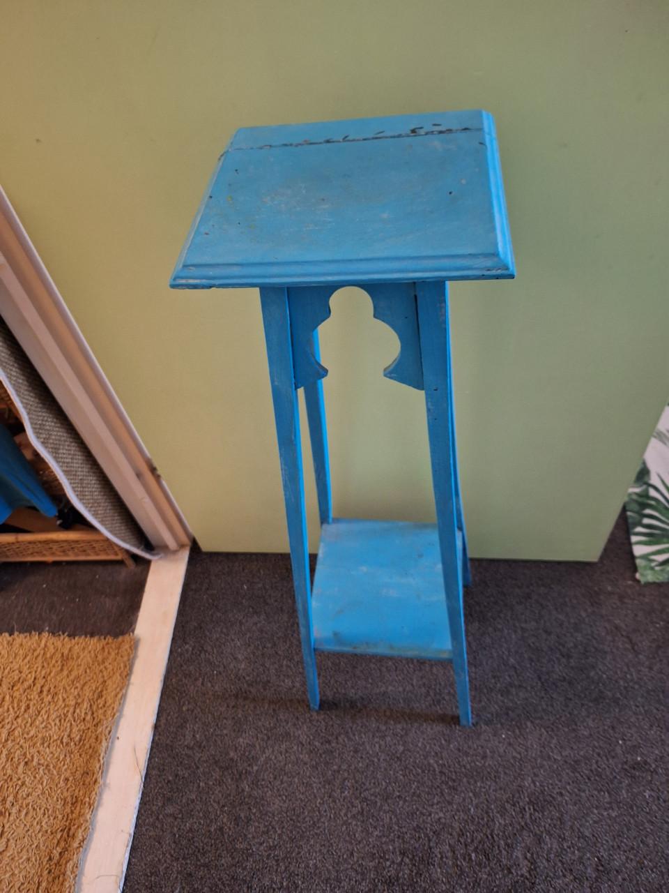Hoog plantetafeltje