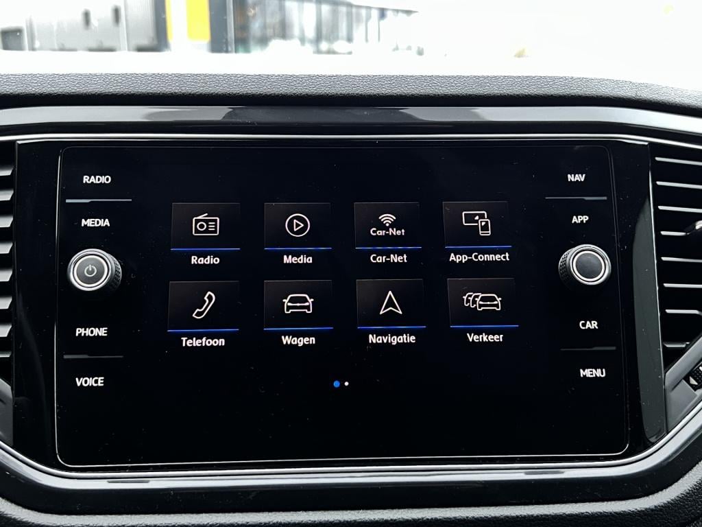 Volkswagen T-roc 1.5 tsi sport automaat | apple/ android carplay | climate 
