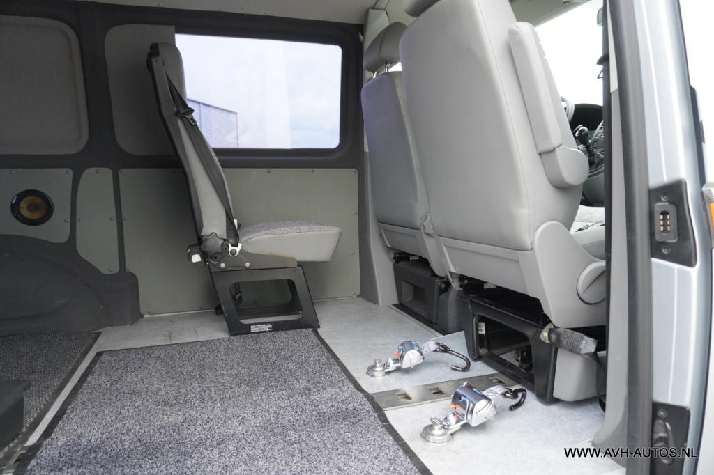 Volkswagen Transporter 2.5 tdi 300 trendline, rolstoelbus!