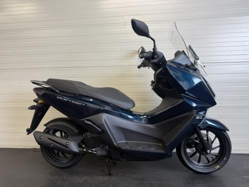 Kymco Skytown, het aller nieuwste model nu uit voorraad leverbaar!