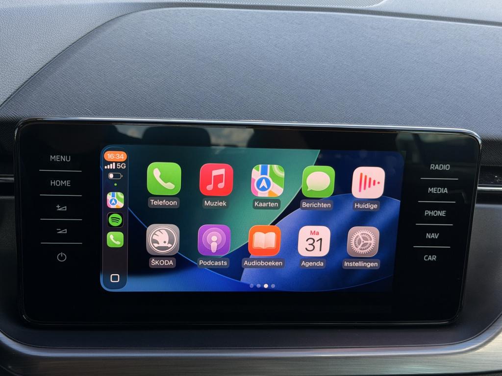 Skoda Kamiq 1.0 tsi scout line | apple carplay | lane assist | stoel/stuur 