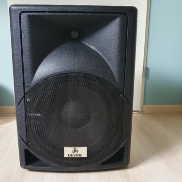 Devine box Artis12a