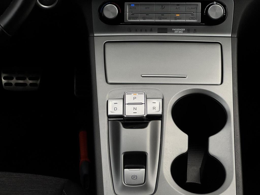 Hyundai Kona ev fashion 64 kwh soh 97%, 3-fase lader