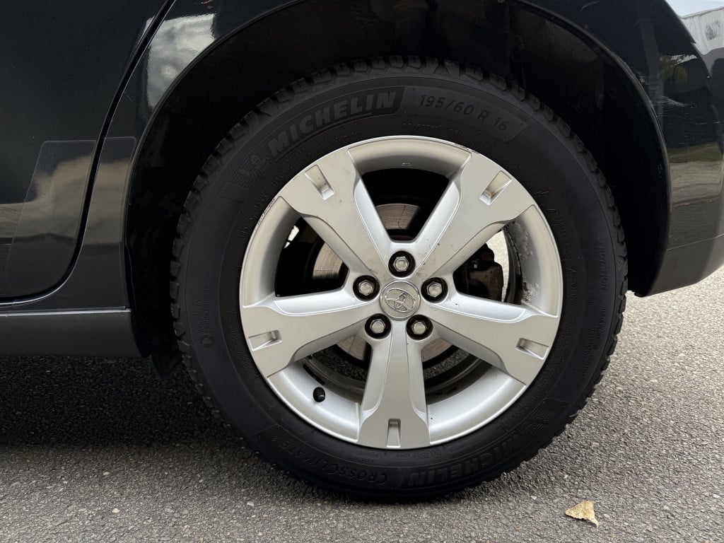 Toyota Urban Cruiser 1.3 vvt-i aspiration