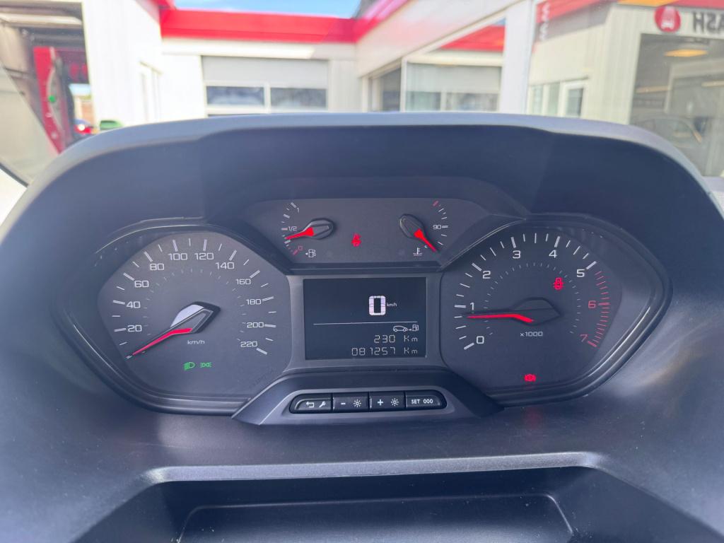 Peugeot Partner 1.6 bluehdi premium long