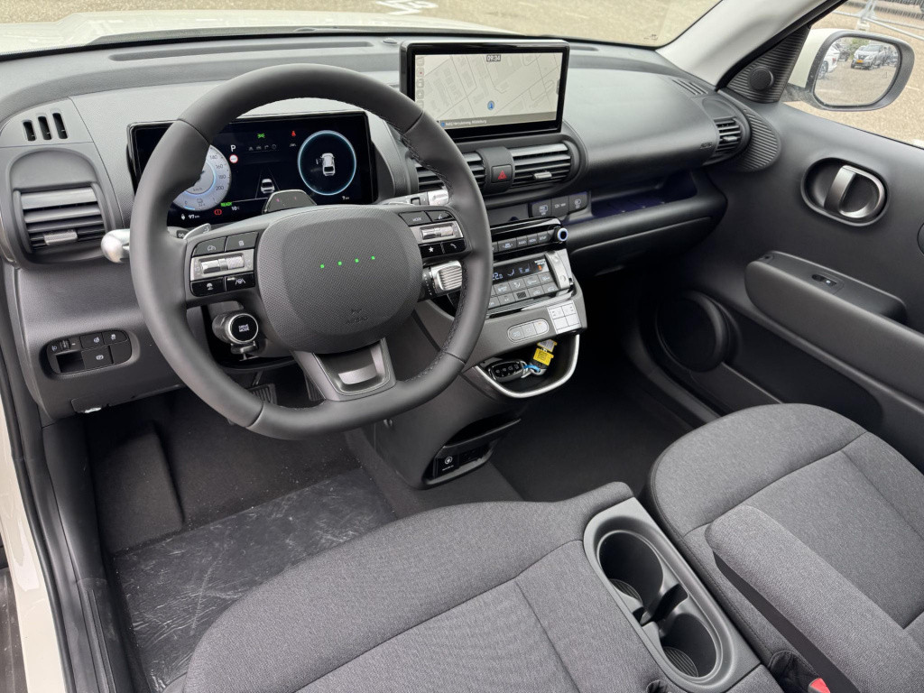 Hyundai Inster evolve sky plus 49 kwh