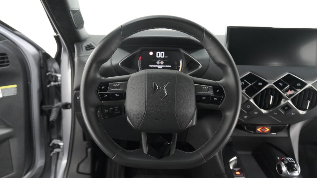 Ds Ds 3 crossback puretech 100 montmartre | parkeersensoren | apple carplay