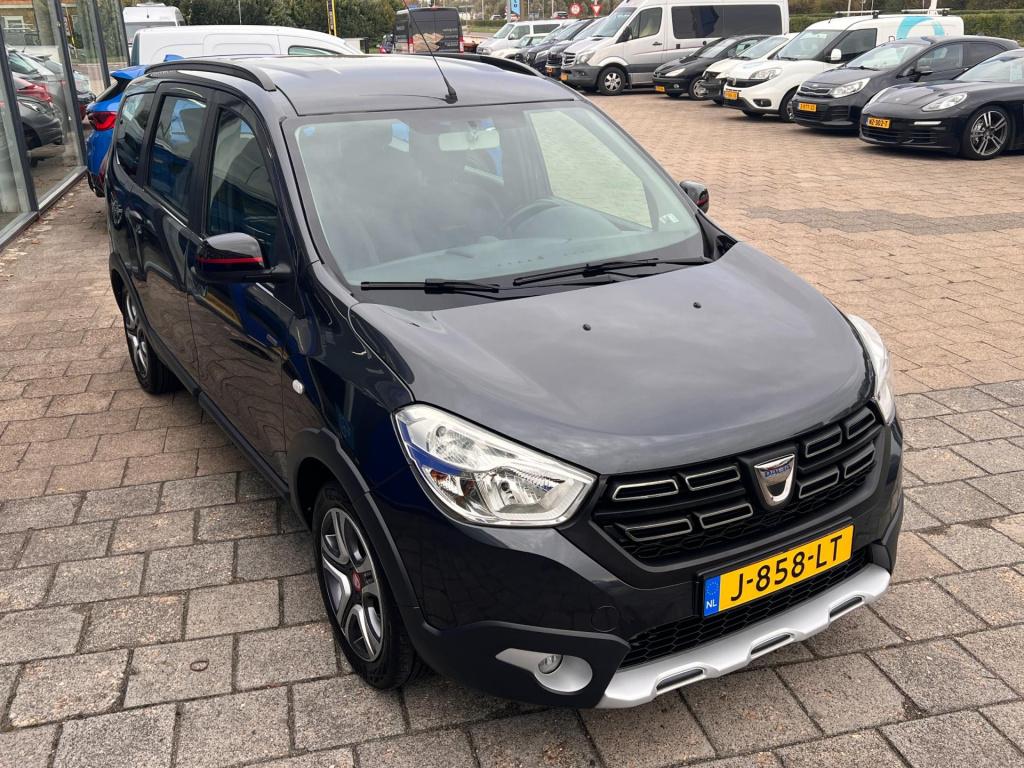 Dacia Lodgy 1.3 tce tech road 7p. navi, trekhaak enz..