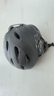 Grijze dames ski helm