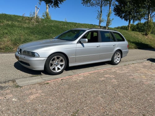 BMW 525i E39