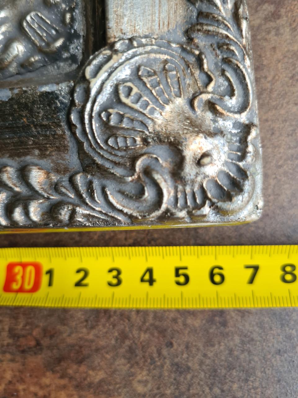 Prachtige Brocante spiegel met een sierlijke zilveren lijst