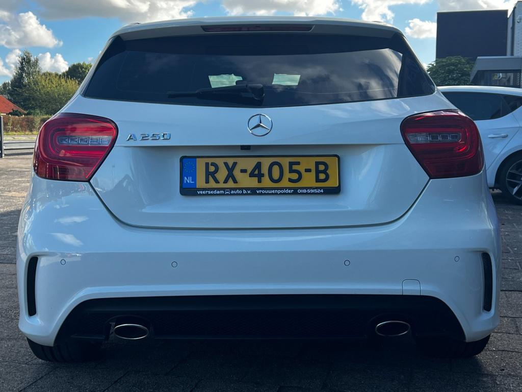 Mercedes-Benz A-Klasse 250 amg prestige, leer, panodak, trekhaak enz...
