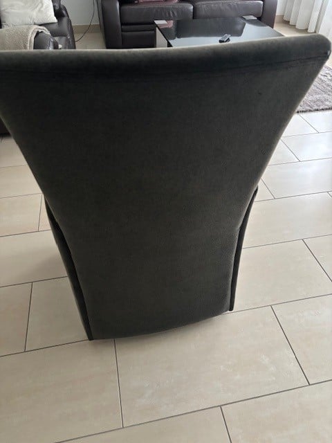 6 eetkamerstoelen op wielen